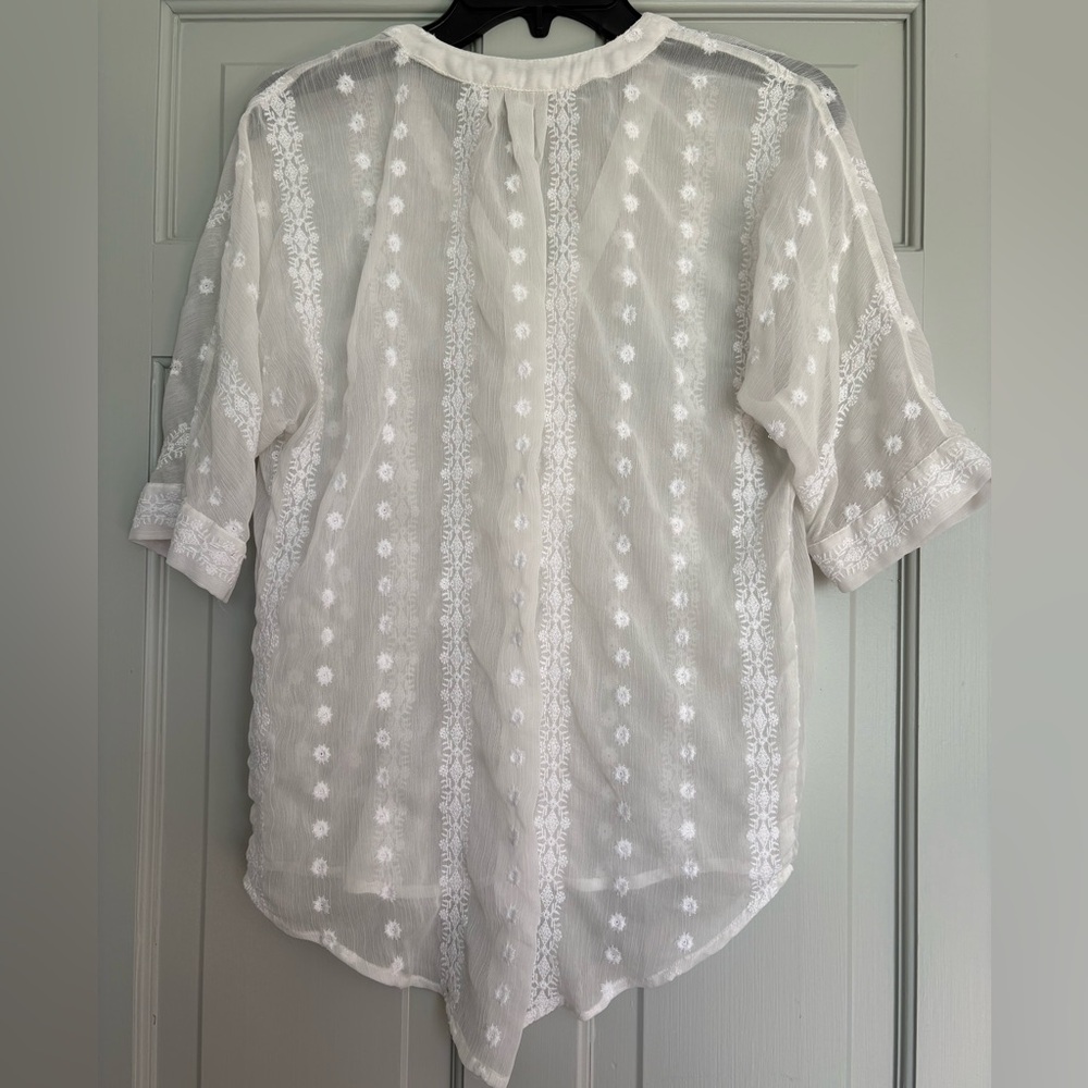 Olive & Oak Sheer White Floral Lace Embroidered Short Sleeve Blouse S - Picture 2 of 6